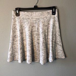 Gray and white high waisted skirt